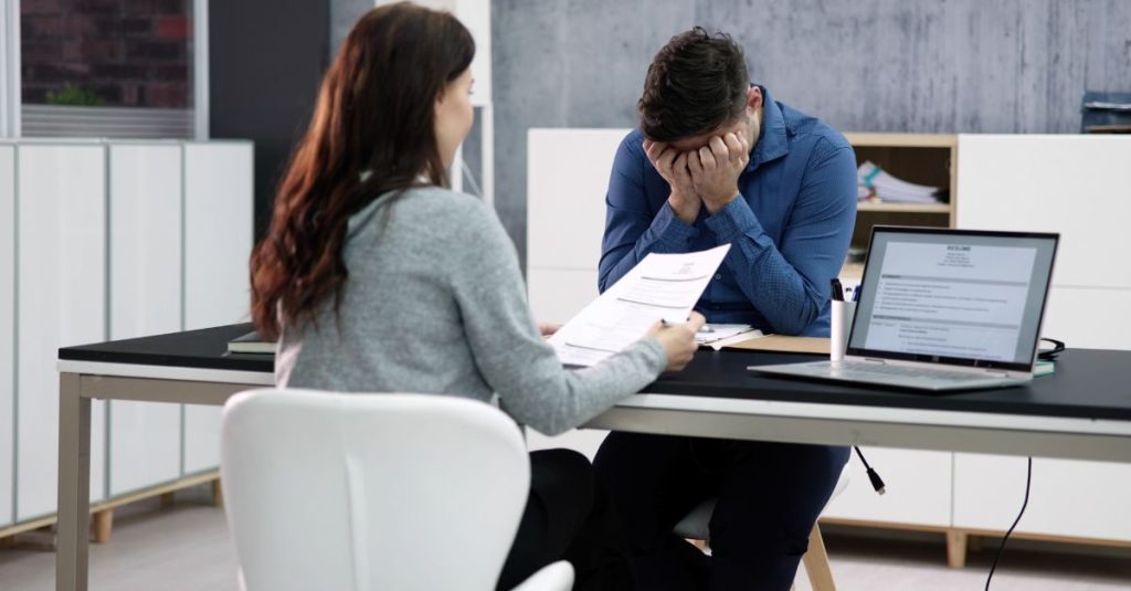 ¿Cómo imponer sanciones disciplinarias?